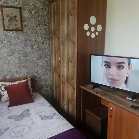 Пампорово Апартамент,Студио Милка 17,В Х Росица, За Ски И Туризъм,Целогодишно *