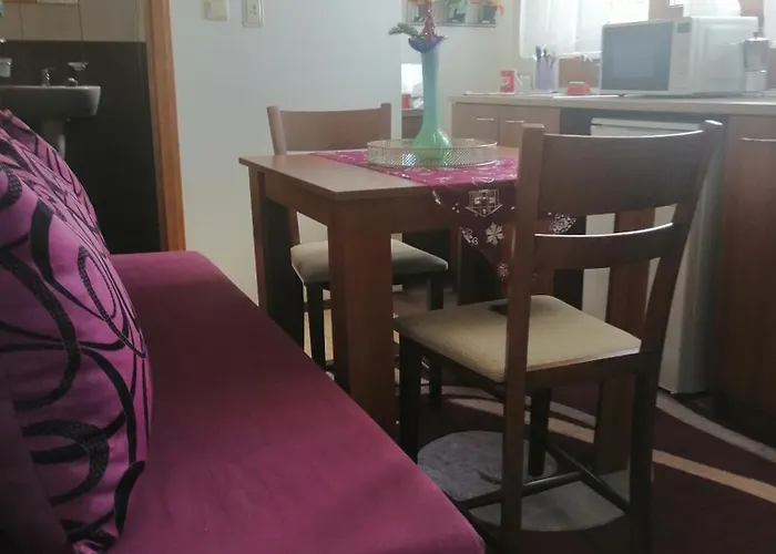 アパート апартамент,студио милка 17,в х росица, за и туризъм,целогодишно *